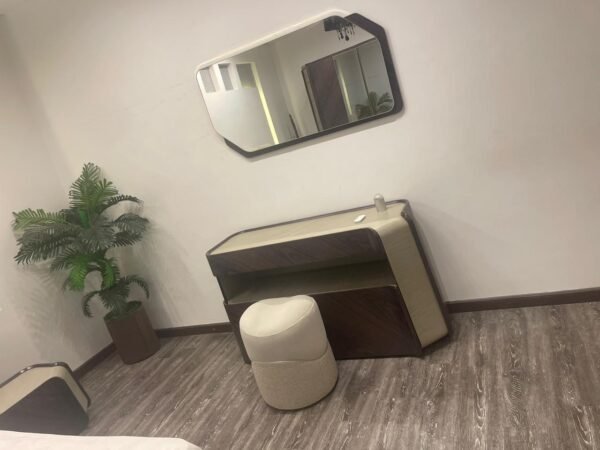 ⁦كوليت⁩ - الصورة ⁦2⁩
